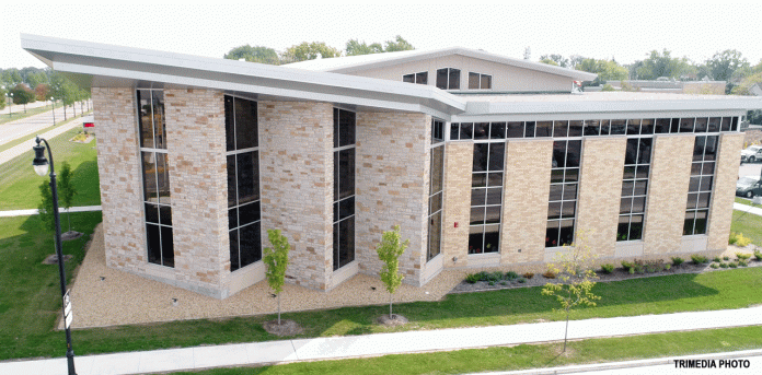 Library-Trimedia-Photo
