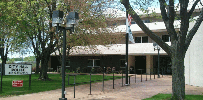 city-hall-rapids
