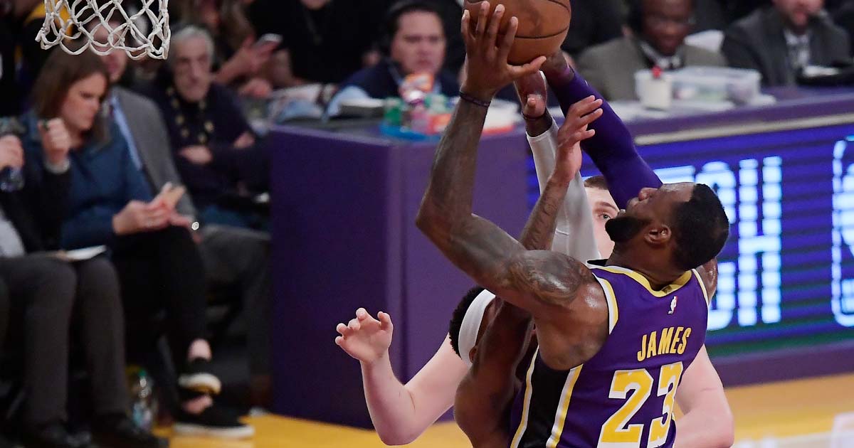 Like Mike Lebron Overwhelmed After Passing Jordan His Hero Onfocus Like Mike Lebron Overwhelmed After Passing Jordan His Hero Onfocus