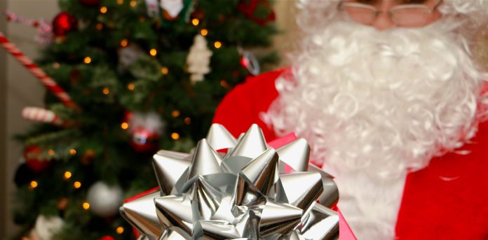 santa-claus-gift