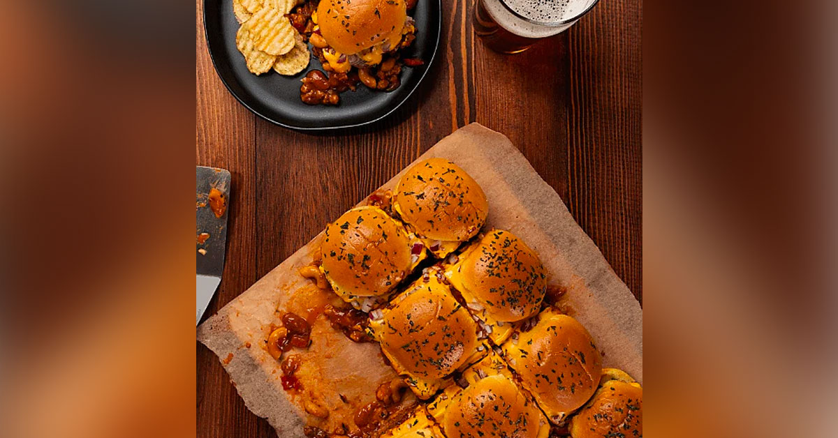 Festival Foods Recipe Chili Mac Sliders OnFocus