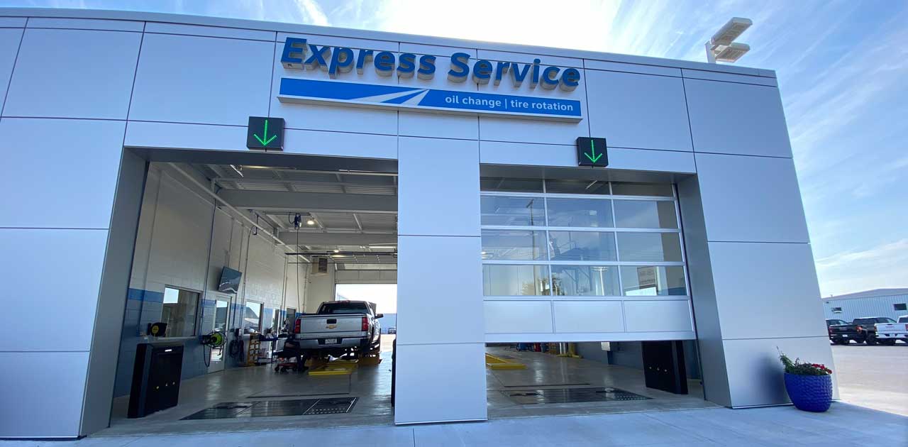 Wheelers Offers SameDay Marshfield Oil Changes at Express Service