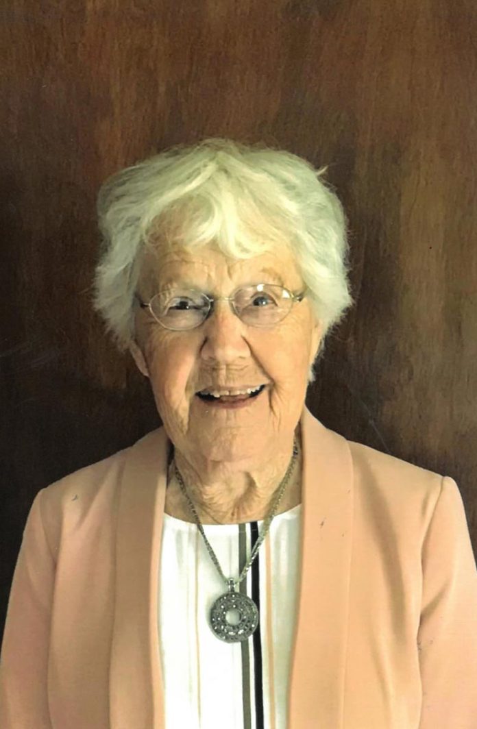 Kopp,-Lucinda